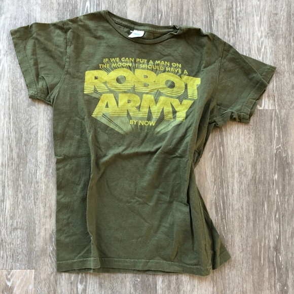 🚨*3/$8*🚨Used Graphic Shirt